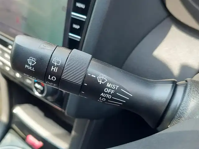 スバル ＷＲＸ ＳＴＩ EJ20 ファイナルED 東京都 2020(令2)年 3万km クリスタルホワイトP 555台限定車/STIスタイルパッケージ/STIフレキシブルタワーバー/STIフレキシブルドロースティフナー/STIフレキシブルサポートサブフレームリヤ/HKS製マフラー〔ハイパワー スペックL〕/HKS製メタルキャタライザー/HKS製ブローオフバルブ〔スーパーSQV IV〕/大型トランクスポイラー/ルーフパネルカーボンラッピング/純正8インチナビ〔Panasonic　CN-LX840D〕/　・フルセグTV/　・Bluetooth接続/　・ブルーレイ/DVD/CD/　・SDミュージックサーバー/　・USB/　・AM/FMラジオ/純正バックカメラ/純正ドライブレコーダー/ビルトインETC/レーダー探知機〔ZERO 707LV〕/純正RECARO製ハーフレザーシート/パワーシート/シートヒーター/純正19インチアルミ〔BBS製〕/フットランプ/LEDアクセサリーライナー/STIドアハンドルプロテクター/プッシュスタート/スマートキー×２/フロアマット/保証書/取扱説明書