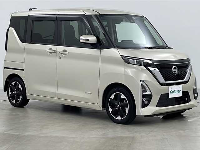 日産 ルークス HWS X プロパイロットED 福島県 2020(令2)年 3.3万km フローズンバニラパール ・純正ナビ&フルセグTV&CD&DVD&BT/・両側パワースライドドア/・ハンズフリーパワースライドドア/・全方位カメラ/・プロパイロット/・エマージェンシーブレーキ/・前方衝突予測警報/・踏み間違い防止機能/・車線逸脱警報/・ふらつき警報機能/・先行車発進お知らせ/・アイドリングストップ/・横滑り防止装置/・純正ドライブレコーダー/・ステアリングスイッチ/・電動パーキングブレーキ/・純正フロアマット/・電動格納ミラー/・プッシュスタート/・LEDヘッドライトフォグ/・オートマチックハイビーム/・オートライト/・スマートキー/・取扱説明書