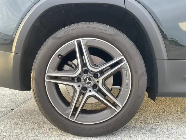 メルセデス・ベンツ ＧＬＢ２００ｄ AMGライン 東京都 2020(令2)年 4.6万km コスモスブラック パノラマルーフ/純正ナビ/フルセグTV/純正USB/BTオーディオ/360°カメラ/レザーシート/シートヒーター/メモリー付パワーシート/純正OPドライブレコーダー/ACC/BSM/レーンキープ