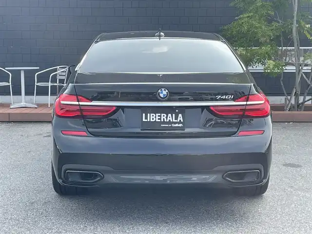 ＢＭＷ ７４０ｉ Mスポーツ 滋賀県 2019(平31)年 4.2万km 黒 サンルーフ /黒革/・全席シートヒーター /・全席ベンチレーション/・シートマッサージ/後席モニター/純正ナビ（CD/DVD/DTV/BT）/harman/kardonサウンド/360°カメラ/ヘッドアップディスプレイ/ACC/BSM/LKA/アンビエントライト/純正Laserlight/純正20インチAW