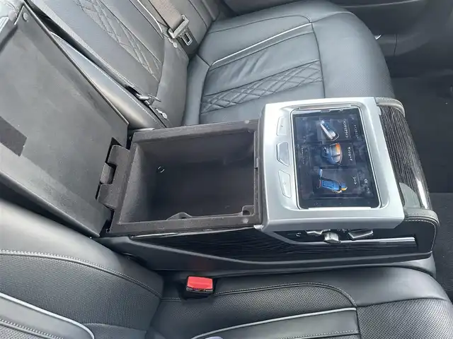 ＢＭＷ ７４０ｉ Mスポーツ 滋賀県 2019(平31)年 4.2万km 黒 サンルーフ /黒革/・全席シートヒーター /・全席ベンチレーション/・シートマッサージ/後席モニター/純正ナビ（CD/DVD/DTV/BT）/harman/kardonサウンド/360°カメラ/ヘッドアップディスプレイ/ACC/BSM/LKA/アンビエントライト/純正Laserlight/純正20インチAW