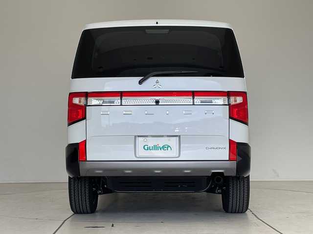 三菱 デリカＤ：５ シャモニー 愛知県 2025(令7)年 0.1千km 白 登録済未使用車/両側パワースライドドア/レーダークルーズコントロール/シートヒーター/バックカメラ/電動リアゲート/パワーシート/純正アルミホイール/ブラインドスポットモニター/LEDヘッドライト/パドルシフト/ステアリングヒーター/オートマチックハイビーム/衝突軽減システム/ステアリングスイッチ/スマートキー/プッシュスタート