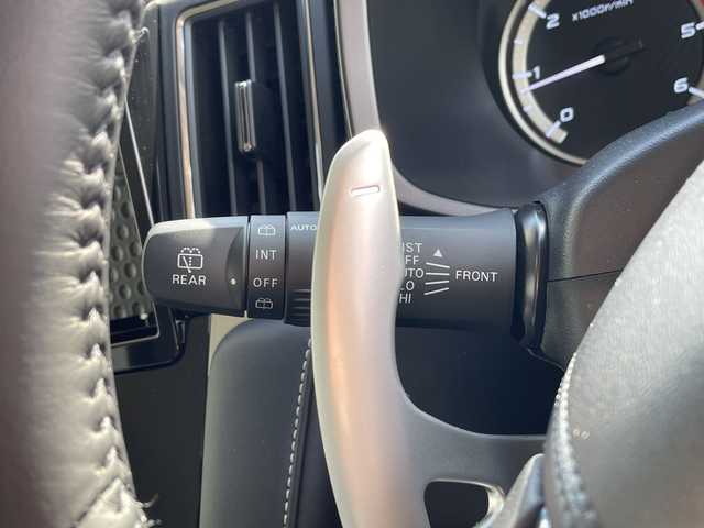 三菱 デリカＤ：５ シャモニー 愛知県 2025(令7)年 0.1千km 白 登録済未使用車/両側パワースライドドア/レーダークルーズコントロール/シートヒーター/バックカメラ/電動リアゲート/パワーシート/純正アルミホイール/ブラインドスポットモニター/LEDヘッドライト/パドルシフト/ステアリングヒーター/オートマチックハイビーム/衝突軽減システム/ステアリングスイッチ/スマートキー/プッシュスタート