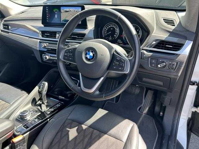 ＢＭＷ Ｘ１ 埼玉県 2021(令3)年 2.6万km 白 黒半革シート/純正HDDナビ/(Bluetooth/USB)/ＡＣＣ/バックカメラ/パワーバックドア/パワーシート/ドライビングアシスト/ドライブレコーダー/ＥＴＣ/オートライト
