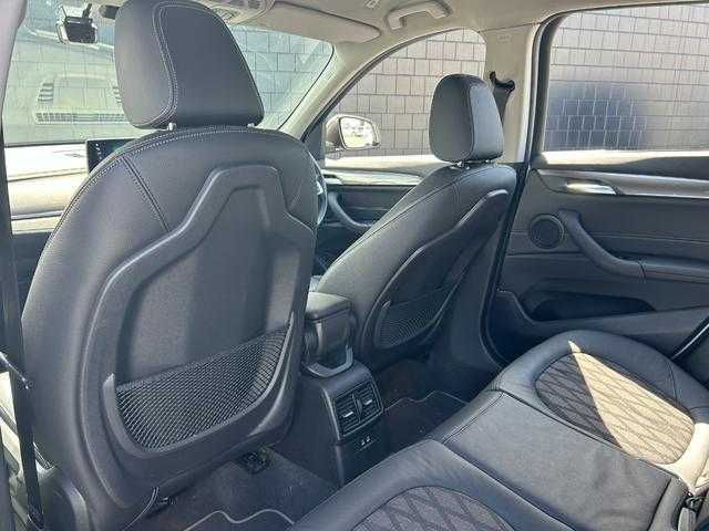 ＢＭＷ Ｘ１ 埼玉県 2021(令3)年 2.6万km 白 黒半革シート/純正HDDナビ/(Bluetooth/USB)/ＡＣＣ/バックカメラ/パワーバックドア/パワーシート/ドライビングアシスト/ドライブレコーダー/ＥＴＣ/オートライト
