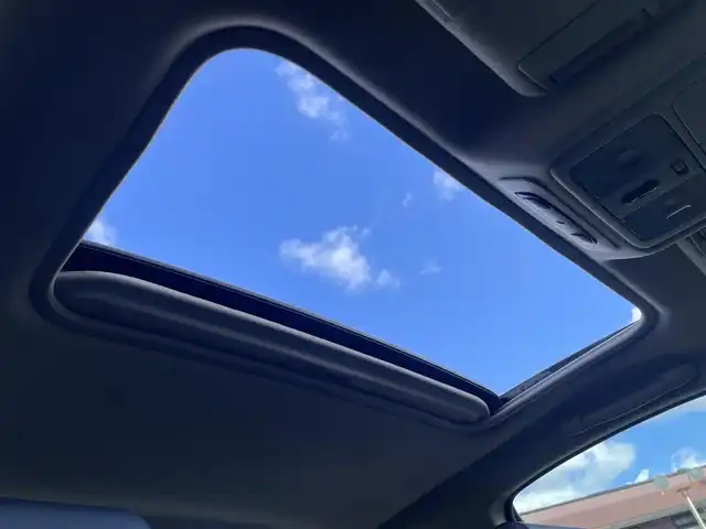 日産 スカイライン 350GT 福岡県 2005(平17)年 0.8万km スーパーブラック ワンオーナー/サンルーフ/フジツボマフラー/車高調/・インパルサスペンション/オートクチュール20インチアルミホイール/BOSEプレミアムサウンド/純正ナビ/　(AM/FM/CD)/横滑り防止/黒ハーフレザーシート/パワーシート(D/N)/革巻きステアリング/純正フロアマット/積載品/・オートクチュールグリル/スペアキー×1/アクセサリーソケット/保証書