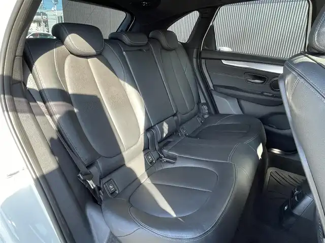 ＢＭＷ ２２５ＸＥ アイパフォーマンス アクティブツアラー Mスポーツ 長野県 2017(平29)年 5.3万km アルピンホワイトⅢ パーキングサポートＰＫＧ/コンフォートＰＫＧ/プラスＰＫＧ/黒革シート/パワーシート/シートヒーター/純正ナビ/バックカメラ/リアＰＤＣ/パワーバックドア/ミラーＥＴＣ/コンフォートアクセス/LEDヘッドライト/フロントドライブレコーダー/充電ケーブル付属/保証書・取説・スペアキー
