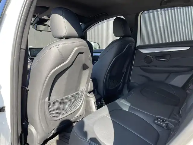 ＢＭＷ ２２５ＸＥ アイパフォーマンス アクティブツアラー Mスポーツ 長野県 2017(平29)年 5.3万km アルピンホワイトⅢ パーキングサポートＰＫＧ/コンフォートＰＫＧ/プラスＰＫＧ/黒革シート/パワーシート/シートヒーター/純正ナビ/バックカメラ/リアＰＤＣ/パワーバックドア/ミラーＥＴＣ/コンフォートアクセス/LEDヘッドライト/フロントドライブレコーダー/充電ケーブル付属/保証書・取説・スペアキー