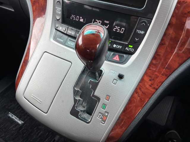 トヨタ アルファード 240S プライムセレクションⅡ 宮城県 2010(平22)年 15.6万km ホワイトパールクリスタルシャイン 登録時走行距離155377km/横滑り防止装置/ルームイルミネーション/パーキングセンサー/ステアリングリモコン/スペアキー有/エンジンスターター有/両側パワースライドドア/オートライト/フォグランプ/コーナーセンサー（前後）/プッシュスタート/純正フロアマット/補助ミラー/電動格納ミラー