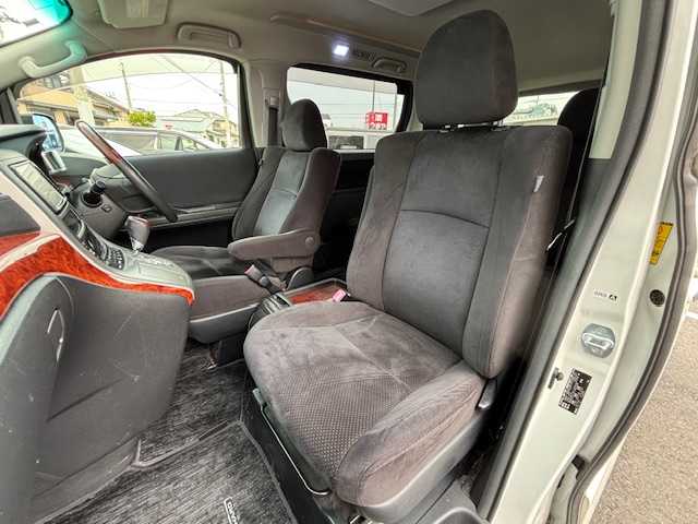 トヨタ アルファード 240S プライムセレクションⅡ 宮城県 2010(平22)年 15.6万km ホワイトパールクリスタルシャイン 登録時走行距離155377km/横滑り防止装置/ルームイルミネーション/パーキングセンサー/ステアリングリモコン/スペアキー有/エンジンスターター有/両側パワースライドドア/オートライト/フォグランプ/コーナーセンサー（前後）/プッシュスタート/純正フロアマット/補助ミラー/電動格納ミラー