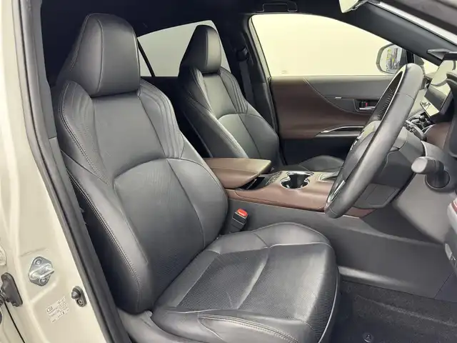 トヨタ ハリアー Z レザーパッケージ 福岡県 2020(令2)年 4.7万km ホワイトパールクリスタルシャイン モデリスタエアロ　/純正ナビ／全方位カメラ　/ＪＢＬプレミアムサウンド　/デジタルルームミラー　/前後ドライブレコーダー　/ビルトインETC２．０　/トヨタセーフティセンス　/レーダークルーズコントロール　/コーナーセンサー　/衝突軽減ブレーキ　/レーンキープ　/ブラインドスポットモニター　/アクセル踏み間違い防止　/シートベンチレーション／ヒーター　/ステアリングヒーター　/シートメモリー付きパワーシート　/パワーバックドア　/ＬＥＤヘッドライト