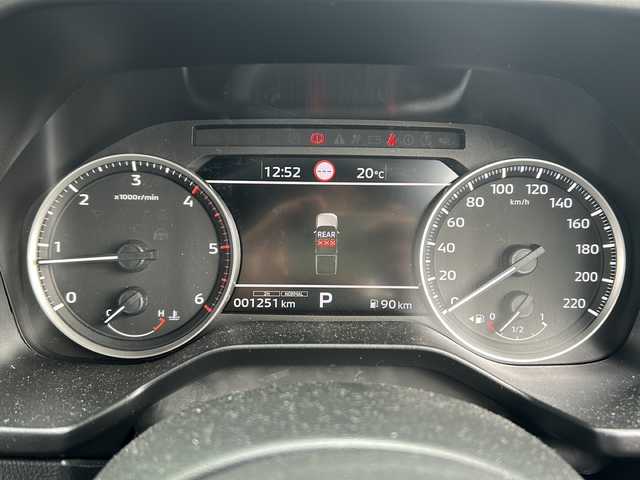 三菱 トライトン GSR 静岡県 2025(令7)年 0.2万km ダイヤモンドブラックマイカ ワンオーナー/純正ナビ（ラジオ フルセグ USB Bluetooth apple carplay Android Auto）/全方位カメラ/レーダークルーズコントロール/4WD/ダウンヒルアシストコントロール/ステアリングリモコン/ブラインドスポットモニター/シートヒーター付き革シート/LEDヘッドライト/オートマチックハイビーム/ダブル＋サイドエアバッグ/純正フロアマット/SOSコール/スマートキー/スペアキー×１/プッシュスタート/取扱説明書