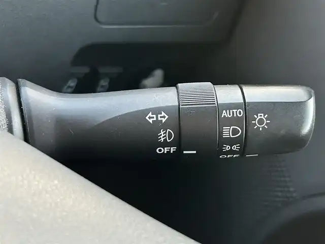 ダイハツ タント カスタム X SA 島根県 2013(平25)年 11.7万km ブラックマイカメタリック 登録時走行距離116931km/ワンオーナー/社外ナビ（carozzeria AVIC-HR2088）/ワンセグTV・AM・FM/両側スライドドア/純正アルミホイール/純正フロアマット/アイドリングストップ/ウィンカーミラー/プッシュスタート/フォグランプ/ドアバイザー/LEDライド