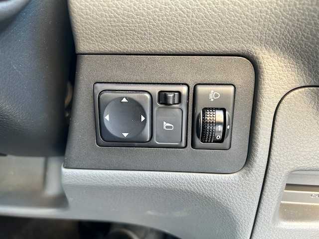 日産 ＮＶ２００バネット 16X－3R 東京都 2017(平29)年 6.9万km ラグーンブルー ワンオーナー/純正ナビ/DVD再生機能有/Bluetooth/フルセグ/SD・USB・CD・AM・FM/ETC/三列シート/バックカメラ/純正フロアマット/保証書/取扱説明書/記録簿