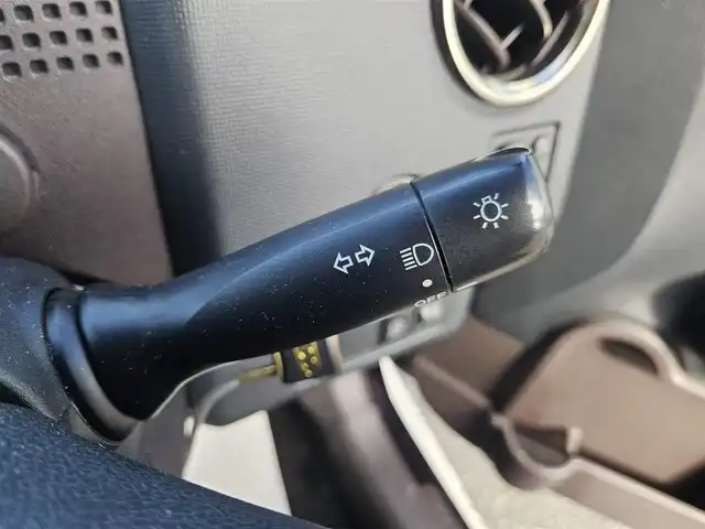 トヨタ スペイド F クイーンⅡ 鹿児島県 2016(平28)年 6.2万km ボルドーマイカメタリック ナビレディパッケージ/純正ナビ/フルセグTV/片側パワースライドドア/バックカメラ/ビルトインETC/セーフティセンスC/・衝突被害軽減ブレーキ/・車線逸脱警報/・オートマチックハイビーム/ステアリングスイッチ/撥水タイプシート/純正ウォッシャブルシートカバー付/チップアップシート/スマートキー/プッシュエンジンスタート/イモビライザー/禁煙車