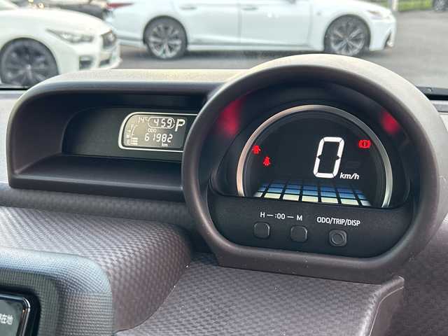 トヨタ スペイド F クイーンⅡ 鹿児島県 2016(平28)年 6.2万km ボルドーマイカメタリック ナビレディパッケージ/純正ナビ/フルセグTV/片側パワースライドドア/バックカメラ/ビルトインETC/セーフティセンスC/・衝突被害軽減ブレーキ/・車線逸脱警報/・オートマチックハイビーム/ステアリングスイッチ/撥水タイプシート/純正ウォッシャブルシートカバー付/チップアップシート/スマートキー/プッシュエンジンスタート/イモビライザー/禁煙車