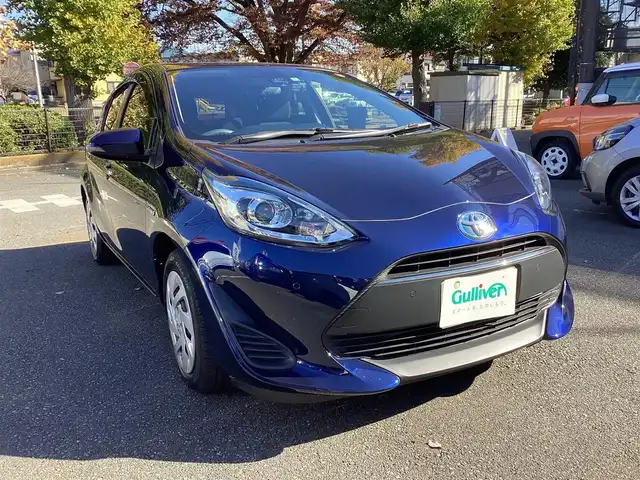 トヨタ アクア S スタイルブラック 神奈川県 2018(平30)年 2.4万km ダークブルーマイカ ワンオーナー/純正ナビ、TV/バックモニタ/ETC/セーフティーセンスC/スマートキー