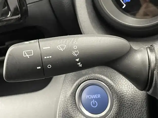 トヨタ ヤリスクロス ハイブリッド GRスポーツ 滋賀県 2023(令5)年 2.7万km ブラックマイカ 純正8インチナビ/バックカメラ/ETC2.0/前後ドラレコ/ブラインドスポットモニター/トヨタセーフティセンス/・プリクラッシュセーフティ/・レーントレーシングアシスト/・レーダークルーズコントロール/・オートマチックハイビーム/・ロードサインアシスト/LEDヘッドライト/クリアランスソナー/GRハーフレザーシート/GR革巻ステアリング/GRブレーキキャリパー/アルミペダル