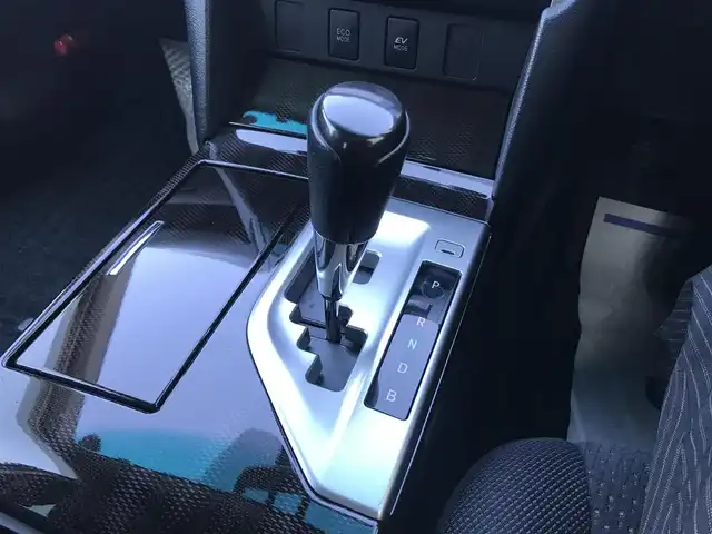 トヨタ カムリ ハイブリット Gパッケージ 栃木県 2011(平23)年 8.4万km アティチュードブラックマイカ (株)IDOMが運営する【じしゃロン小山店】の自社ローン対象車両になります。こちらは現金ご利用時の価格です。/自社ローンご希望の方は別途その旨お申付け下さい。//純正ワンセグナビ/（CD/AM/FMラジオ）/スマートキー/プッシュスタート/バックカメラ/ＥＴＣ/パワーシート/車高調/ステアリングリモコン/電動格納ドアミラー/パワーウインドウ/オートライト/防眩ミラー