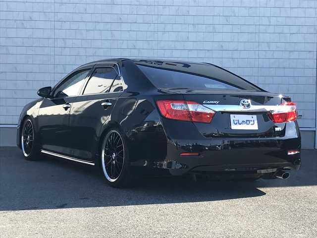 トヨタ カムリ ハイブリット Gパッケージ 千葉県 2011(平23)年 8.4万km アティチュードブラックマイカ (株)IDOMが運営する【じしゃロン柏店】の自社ローン対象車両になります。こちらは現金ご利用時の価格です。/自社ローンご希望の方は別途その旨お申付け下さい。//純正ワンセグナビ/（CD/AM/FMラジオ）/スマートキー/プッシュスタート/バックカメラ/ＥＴＣ/パワーシート/車高調/ステアリングリモコン/電動格納ドアミラー/パワーウインドウ/オートライト/防眩ミラー
