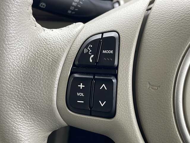 スズキ ラパン モード 秋田県 2019(令1)年 1.4万km フォーンベージュメタリック/ホワイト2トーンルーフ 4WD/社外SDナビ　/フルセグTV/CD/DVD/Bluetooth/全方位カメラ　/スズキセーフティサポート　/レーンキープアシスト　/横滑り防止装置　/コーナーセンサー　/アイドリングストップ/前席シートヒーター　/前後ドライブレコーダー　/社外エンジンスターター　/LEDヘッドライト/オートライト/USBポート/ドアミラーヒーラー/純正フロアマット/純正サイドバイザー/純正アルミホイールキャップ