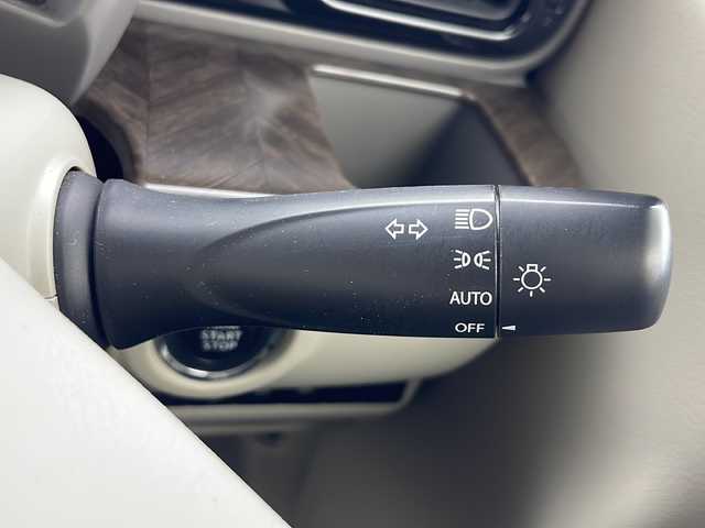 スズキ ラパン モード 秋田県 2019(令1)年 1.4万km フォーンベージュメタリック/ホワイト2トーンルーフ 4WD/社外SDナビ　/フルセグTV/CD/DVD/Bluetooth/全方位カメラ　/スズキセーフティサポート　/レーンキープアシスト　/横滑り防止装置　/コーナーセンサー　/アイドリングストップ/前席シートヒーター　/前後ドライブレコーダー　/社外エンジンスターター　/LEDヘッドライト/オートライト/USBポート/ドアミラーヒーラー/純正フロアマット/純正サイドバイザー/純正アルミホイールキャップ