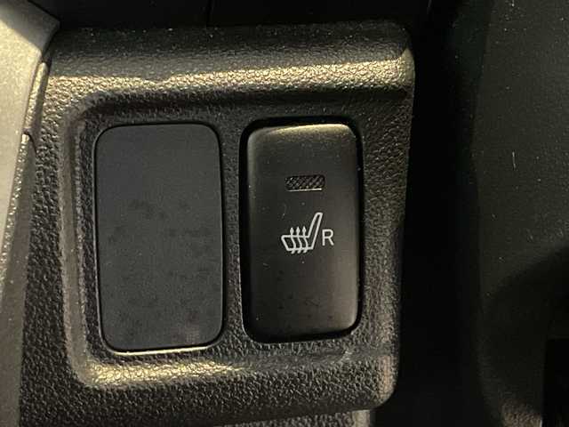 ダイハツ キャスト アクティバ G SAⅡ 福井県 2015(平27)年 2.9万km スプラッシュブルーM 純正７インチSDナビ/フルセグTV/BT/DVD/CD/SD/AUX/バックカメラ/ダウンヒルアシストコントロール/ETC/シートヒーター/オートライト/LEDヘッドライト/純正15インチアルミホイール/プッシュスタート/スマートキー×2/ステアリングスイッチ