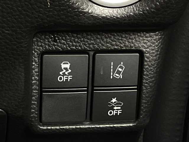 ホンダ Ｎ ＢＯＸ カスタム G L ホンダセンシング 新潟県 2018(平30)年 1.8万km クリスタルブラックパール 車検Ｒ９年２月/純正メモリーナビ/フルセグ＆ＤＶＤ＆ＢＴ/バックモニター/純正エアロ/純正１４アルミ/ＬＥＤ/スマートキー/ＥＴＣ