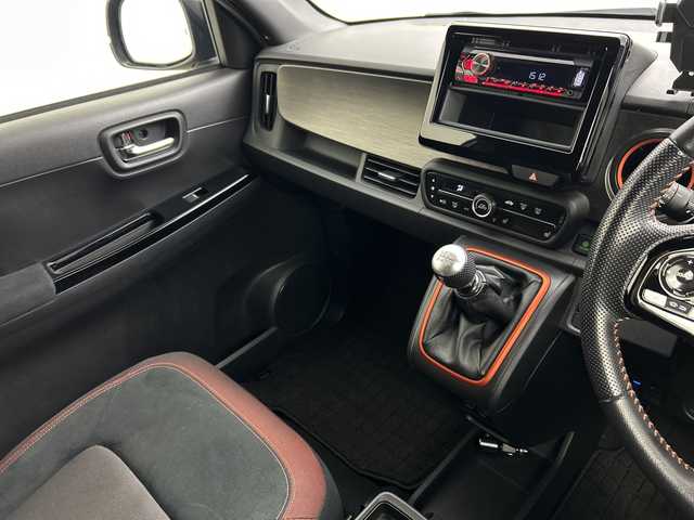 ホンダ Ｎ ＯＮＥ RS 三重県 2021(令3)年 4.5万km クリスタルブラックパール /禁煙車　//純正オーディオ　//前席シートヒーター　//ドラレコ　//ＬＥＤヘッドライト　//フォグライト　//ＥＴＣ　//衝突軽減ブレーキ　//レーンキープアシスト//コーナーセンサー　//スマートキー