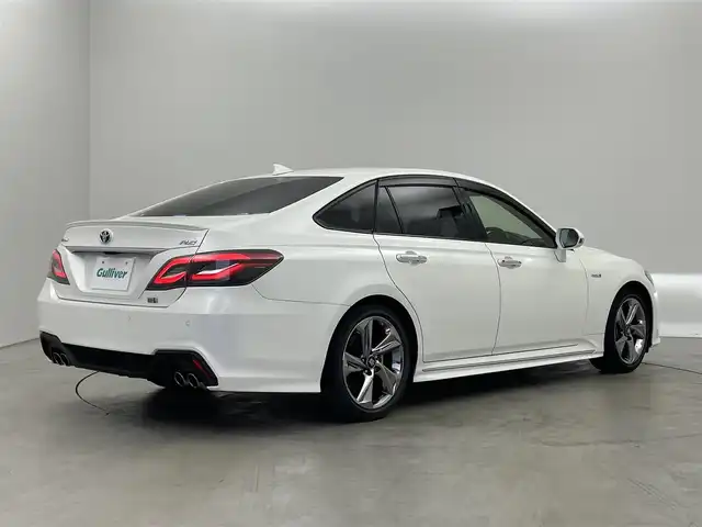 トヨタ クラウン ハイブリッド RS アドバンス 埼玉県 2019(令1)年 3.6万km ホワイトパールクリスタルシャイン サンルーフ　純正ナビ　デジタルインナーミラー　BSM　セーフティセンス　レーダークルーズコントロール　パワーシート　LEDヘッドライト　ETC　バックカメラ　ドライブレコーダー　レザーシート　地デジ