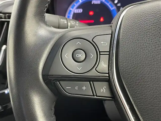 トヨタ クラウン ハイブリッド RS アドバンス 埼玉県 2019(令1)年 3.6万km ホワイトパールクリスタルシャイン サンルーフ　純正ナビ　デジタルインナーミラー　BSM　セーフティセンス　レーダークルーズコントロール　パワーシート　LEDヘッドライト　ETC　バックカメラ　ドライブレコーダー　レザーシート　地デジ