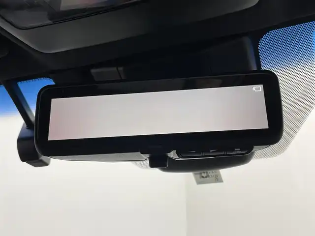 トヨタ クラウン ハイブリッド RS アドバンス 埼玉県 2019(令1)年 3.6万km ホワイトパールクリスタルシャイン サンルーフ　純正ナビ　デジタルインナーミラー　BSM　セーフティセンス　レーダークルーズコントロール　パワーシート　LEDヘッドライト　ETC　バックカメラ　ドライブレコーダー　レザーシート　地デジ