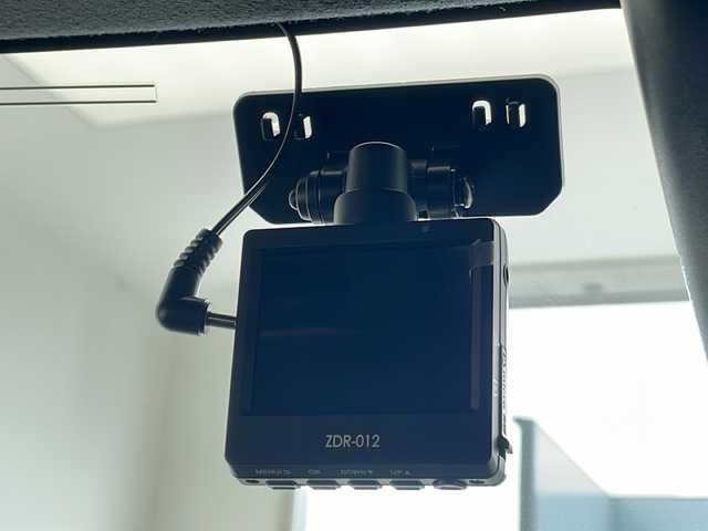 ダイハツ タフト G クロムベンチャー 沖縄県 2021(令3)年 1.2万km サンドベージュメタリック 社外ナビ(CN-HA01WD)/(フルセグＴＶ　ＤＶＤ再生　ＢＴ接続)/アラウンドビューモニター　/ドライブレコーダー　/コーナーセンサー　/ガラスルーフ　/ＬＥＤオートライト　/オートマチックハイビーム　/シートヒーター　/ＥＴＣ