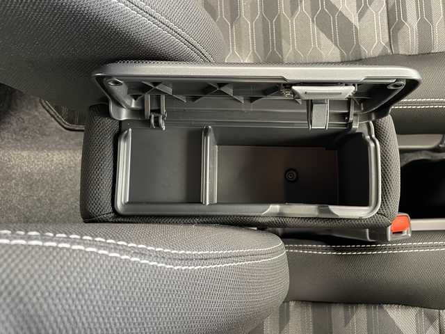 ダイハツ タフト G クロムベンチャー 沖縄県 2021(令3)年 1.2万km サンドベージュメタリック 社外ナビ(CN-HA01WD)/(フルセグＴＶ　ＤＶＤ再生　ＢＴ接続)/アラウンドビューモニター　/ドライブレコーダー　/コーナーセンサー　/ガラスルーフ　/ＬＥＤオートライト　/オートマチックハイビーム　/シートヒーター　/ＥＴＣ