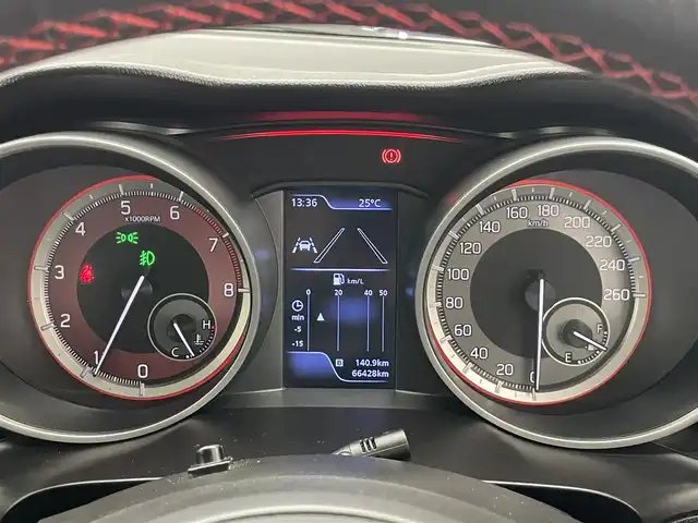 スズキ スイフト スポーツ セーフティPKG 愛知県 2018(平30)年 6.7万km ピュアホワイトP 純正８型ナビ　フルセグＴＶ　Ｂｌｕｅｔｏｏｔｈ　ＵＳＢ　全方位カメラ　ＥＴＣ　セーフティＰＫＧ　衝突軽減　追従クルコン　車線逸脱　ＬＥＤオートライト　フォグランプ　プッシュスタート　スマートキー　禁煙