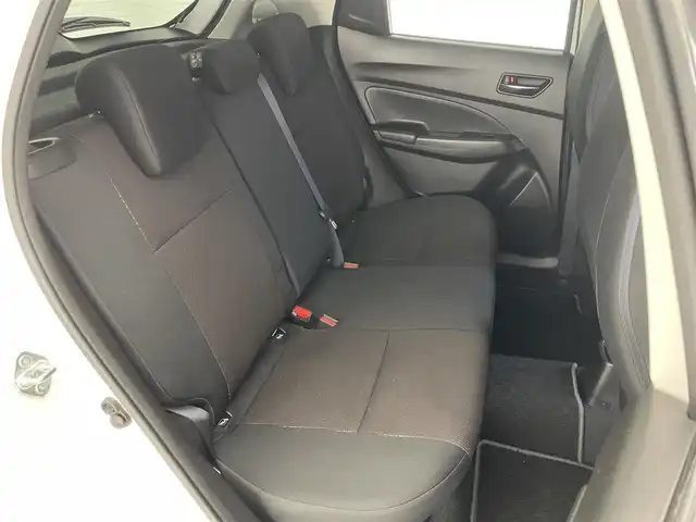 スズキ スイフト スポーツ セーフティPKG 愛知県 2018(平30)年 6.7万km ピュアホワイトP 純正８型ナビ　フルセグＴＶ　Ｂｌｕｅｔｏｏｔｈ　ＵＳＢ　全方位カメラ　ＥＴＣ　セーフティＰＫＧ　衝突軽減　追従クルコン　車線逸脱　ＬＥＤオートライト　フォグランプ　プッシュスタート　スマートキー　禁煙