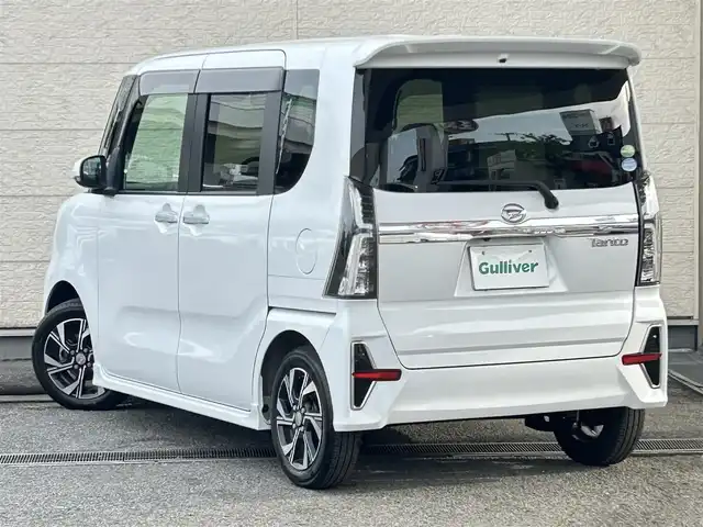 ダイハツ タント カスタム X 兵庫県 2019(令1)年 7万km シャイニングホワイトパール 純正大型ナビ/（CD/DVD/BT/フルセグTV）/バックカメラ/ハーフレザーシート/前席シートヒーター/両側パワースライドドア/LEDヘッドライト/AUTOライト/衝突軽減ブレーキ/レーンキーピングサポート/コーナーセンサー/ETC/保証書/取扱説明書