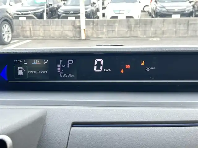 ダイハツ タント カスタム X 兵庫県 2019(令1)年 7万km シャイニングホワイトパール 純正大型ナビ/（CD/DVD/BT/フルセグTV）/バックカメラ/ハーフレザーシート/前席シートヒーター/両側パワースライドドア/LEDヘッドライト/AUTOライト/衝突軽減ブレーキ/レーンキーピングサポート/コーナーセンサー/ETC/保証書/取扱説明書