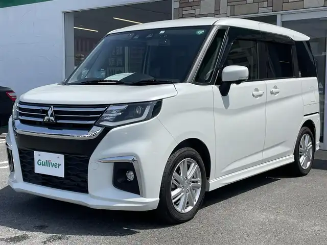 三菱 デリカＤ：２ ハイブリッドMZ ナビパッケージ 徳島県 2023(令5)年 1.3万km ピュアホワイトP 社外ナビ/プッシュスタート/バックカメラ/全方位カメラ/両側パワースライドドア/クルーズコントロール追従有/ヘッドアップディスプレイ/ETC/USB入力端子/前席シートヒーター/横滑り防止装置/コーナーセンサー/レーンキープアシスト/オートライト/LEDヘッドライト