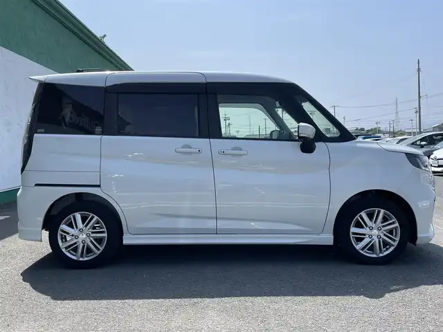 三菱 デリカＤ：２ ハイブリッドMZ ナビパッケージ 徳島県 2023(令5)年 1.3万km ピュアホワイトP 社外ナビ/プッシュスタート/バックカメラ/全方位カメラ/両側パワースライドドア/クルーズコントロール追従有/ヘッドアップディスプレイ/ETC/USB入力端子/前席シートヒーター/横滑り防止装置/コーナーセンサー/レーンキープアシスト/オートライト/LEDヘッドライト