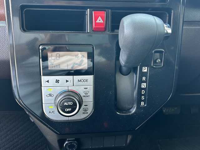 トヨタ ルーミー G 沖縄県 2020(令2)年 7.6万km レーザーブルークリスタルシャイン 社外ナビ・Bluetooth・TV・CD/両側パワースライドドア/ドライブレコーダー/クルーズコントロール/コーナーセンサー/オートライト/衝突軽減システム/LEDヘッドライト/オートマチックハイビーム/スマートキー