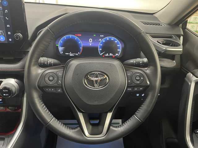 トヨタ ＲＡＶ４ アドベンチャー オフロードPKGⅡ 道央・札幌 2024(令6)年 1万km 緑Ⅱ 4WD/ワンオーナー/リフトアップ/純正ナビ/・フルセグTV/BT/USB/AM/FM/TVキャンセラー/バックカメラ/前席シートヒーター/前席シートベンチレーション/運転席パワーシート/運転席シートメモリ機能/トヨタセーフティセンス/・プリクラッシュセーフティ/・前後パーキングサポートブレーキ/・レーントレーシングアシスト/・ロードサインアシスト/・緊急時操舵支援機能/・低速時加速制御機能/・先行車発進告知機能/横滑り防止装置/前後コーナーセンサー/ブラインドスポットモニター/レーダークルーズコントロール/ビルトインETC2.0/ステアリングヒーター/ステアリングリモコン/電動パーキングブレーキ/ブレーキホールド/純正ラバーマット/オートライト/オートマチックハイビーム/LEDヘッドライト/フォグライト/プッシュスタート/スマートキー/スペアキー/ブリッジ型ルーフレール/ウインカーミラー/TRDマッドガード/ダウンヒルアシストコントロール/4x4Engineering製17インチAW/新車時保証書/取扱説明書