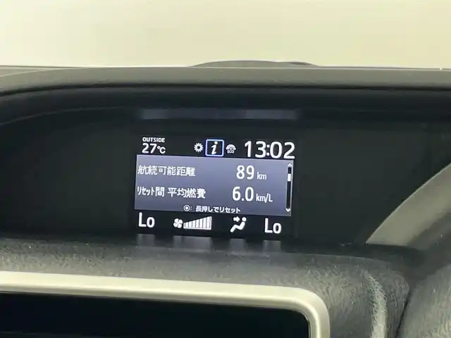 トヨタ ヴォクシー ZS 埼玉県 2017(平29)年 5.1万km ブラック 純正１０インチナビ　フリップダウンモニター　バックカメラ　ビルトインＥＴＣ２．０　クルーズコントロール　ＴＶキャンセラー　両側パワースライドドア　ドライブレコーダー　ＬＥＤライト　地デジＴＶ