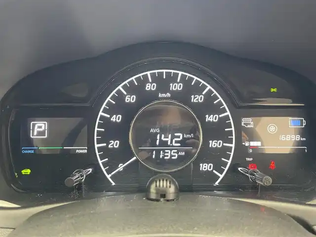 日産 ノート e－パワー X Vセレクション 愛知県 2020(令2)年 1.7万km シャイニングブルー 純正ナビ　フルセグＴＶ　Ｂｌｕｅｔｏｏｔｈ　デジタルインナーミラー　プロパイロット　エマージェンシーブレーキ　衝突軽減　車線逸脱　追従クルコン　ドラレコ　ＥＴＣ　ＬＥＤオートライト　フォグランプ　禁煙