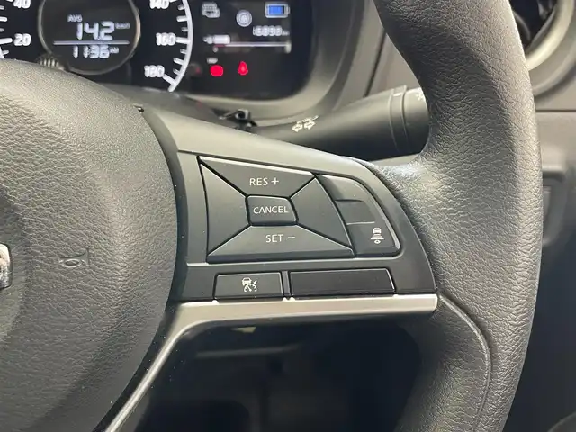 日産 ノート e－パワー X Vセレクション 愛知県 2020(令2)年 1.7万km シャイニングブルー 純正ナビ　フルセグＴＶ　Ｂｌｕｅｔｏｏｔｈ　デジタルインナーミラー　プロパイロット　エマージェンシーブレーキ　衝突軽減　車線逸脱　追従クルコン　ドラレコ　ＥＴＣ　ＬＥＤオートライト　フォグランプ　禁煙
