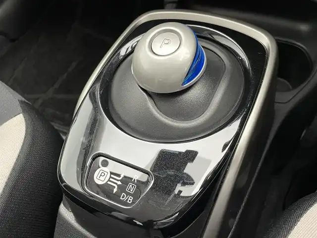 日産 ノート e－パワー X Vセレクション 愛知県 2020(令2)年 1.7万km シャイニングブルー 純正ナビ　フルセグＴＶ　Ｂｌｕｅｔｏｏｔｈ　デジタルインナーミラー　プロパイロット　エマージェンシーブレーキ　衝突軽減　車線逸脱　追従クルコン　ドラレコ　ＥＴＣ　ＬＥＤオートライト　フォグランプ　禁煙