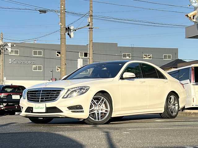 メルセデス・ベンツ Ｓ３００ ハイブリッド AMGライン 愛知県 2015(平27)年 0.6万km ダイヤモンドホワイト /登録時走行距離5555キロ//禁煙/ワンオーナー/正規ディーラー車//AMGライン/ラグジュアリーパッケージ/レーダーセーフティパッケージ//パノラミックスライディングルーフ//純正ナビ/フルセグ/CD/DVD/SD/BT/MSV//全方位カメラ/ETC2.0/HUD//コンビステア/ステアスイッチ/パドルシフト//黒革シート/全席シートヒーター/前席メモリ付パワーシート//ハンズフリーパワートランクリッド//アンビエントライト//照明付きバニティミラー//ランバーサポート//ACC/LIM/BSM/アテンションアシスト//レーンキープアシスト//PRE-SAFEブレーキ/ステアリングアシスト//クリアランスソナー//純正フロアマット//新車時保証書//取扱説明書//スペアスマートキー有