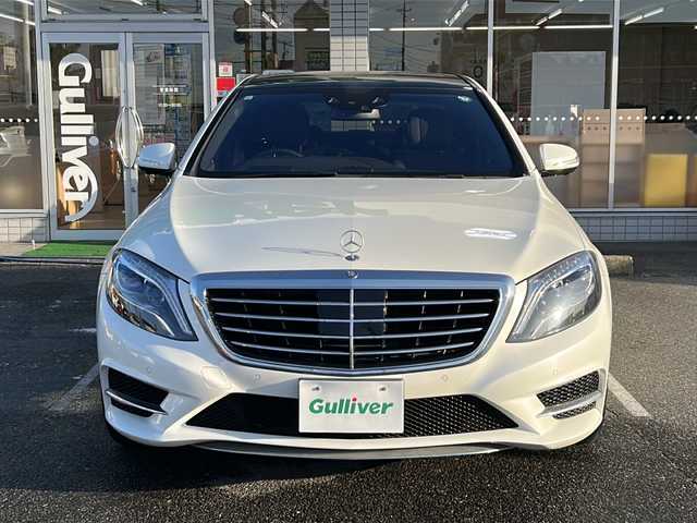 メルセデス・ベンツ Ｓ３００ ハイブリッド AMGライン 愛知県 2015(平27)年 0.6万km ダイヤモンドホワイト /登録時走行距離5555キロ//禁煙/ワンオーナー/正規ディーラー車//AMGライン/ラグジュアリーパッケージ/レーダーセーフティパッケージ//パノラミックスライディングルーフ//純正ナビ/フルセグ/CD/DVD/SD/BT/MSV//全方位カメラ/ETC2.0/HUD//コンビステア/ステアスイッチ/パドルシフト//黒革シート/全席シートヒーター/前席メモリ付パワーシート//ハンズフリーパワートランクリッド//アンビエントライト//照明付きバニティミラー//ランバーサポート//ACC/LIM/BSM/アテンションアシスト//レーンキープアシスト//PRE-SAFEブレーキ/ステアリングアシスト//クリアランスソナー//純正フロアマット//新車時保証書//取扱説明書//スペアスマートキー有