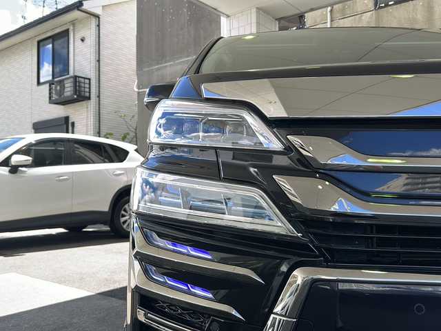トヨタ ヴェルファイア ハイブリット ZR Gエディション 京都府 2019(平31)年 7.7万km スパークリングブラックパールクリスタルシャイン アルパイン１１インチメモリーナビ/Ｂｌｕｅｔｏｏｔｈ/HDMI/USB/AUX/フルセグＴＶ/バックカメラ/本革シート/モデリスタフルエアロ/（フロント、サイド、リア）/シグネチャーイルミブレード/両側電動スライドドア/社外１２．８インチフリップダウンモニター/ビルトインETC/コーナーセンサー/LEDヘッドライト/アルパインデジタルミラー/（DMR-MO1R）/サイドカーテン