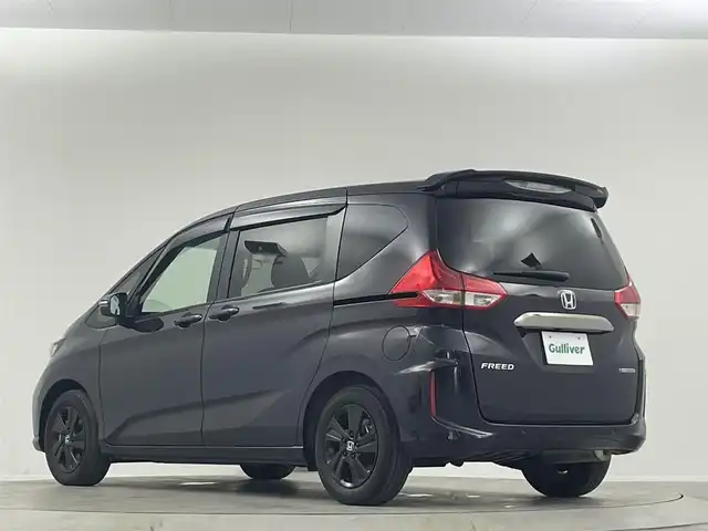ホンダ フリード ハイブリット G ブラックスタイル 埼玉県 2022(令4)年 1.7万km トワイライトミストブラックパール 純正ＤＡ　ＴＶ　Ｂｌｕｅｔｏｏｔｈ　両側パワースライドドア　シートヒーター　ＬＥＤヘッドライト　スマートキー　プッシュスタート　バックカメラ　コーナーセンサー　純正フロアマット　ドアバイザー